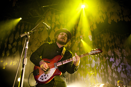 wilco plays everyman for everybody at the palladium